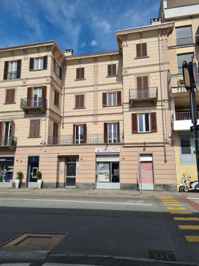 Casa Boutique Apartment Ivrea Luaran gambar